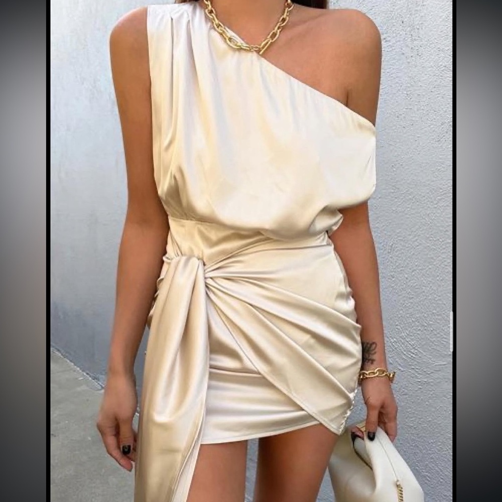 Runaway The Label Charisma Mini Dress in Champagne (Sold Out)